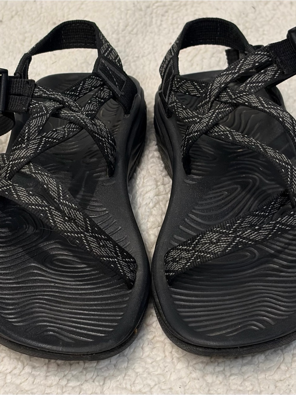 Chaco Black & Gray Patterned Webbing “Z/Cloud X” Athletic Sandals
